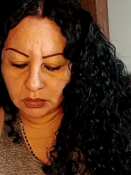Snapshot of hazel_milf chatting on February 26, 2025, 9:42 pm hazel milf online show from February 26, 2025, 9:42 pm