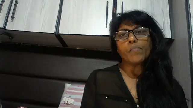 MsAttitude online show from October 9, 2025, 6:36 am