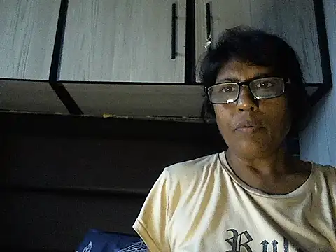 MsAttitude online show from November 24, 2025, 5:40 am