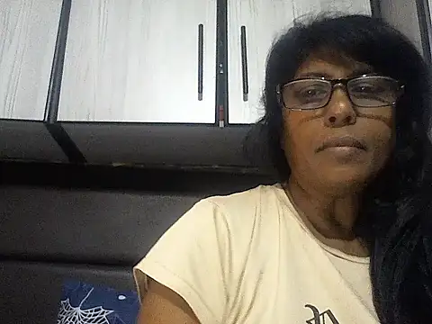 MsAttitude online show from October 13, 2025, 6:48 am