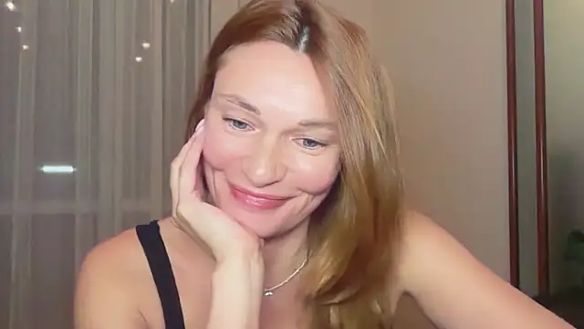Snapshot of MistyBarnes chatting on April 22, 2026, 4:25 pm MistyBarnes online show from April 22, 2026, 4:25 pm