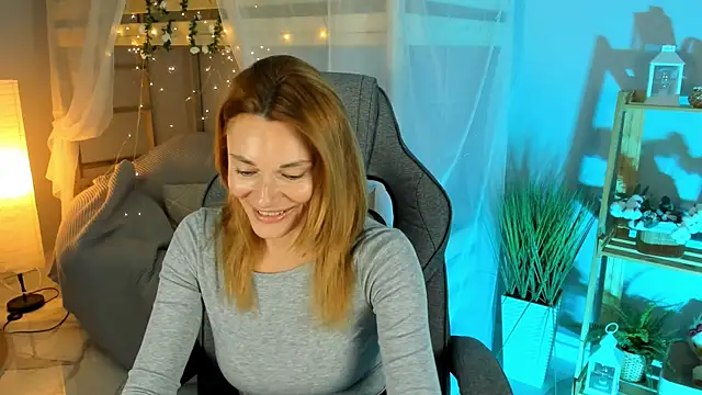 Snapshot of MistyBarnes chatting on November 20, 2025, 1:12 pm MistyBarnes online show from November 20, 2025, 1:12 pm