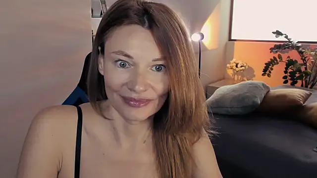 Snapshot of MistyBarnes chatting on May 4, 2026, 8:50 am MistyBarnes online show from May 4, 2026, 8:50 am
