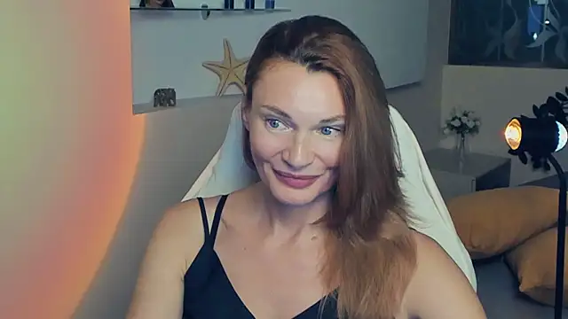 Snapshot of MistyBarnes chatting on July 12, 2026, 5:25 pm MistyBarnes online show from July 12, 2026, 5:25 pm