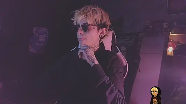 AcidMilo online show from April 12, 2026, 4:27 am