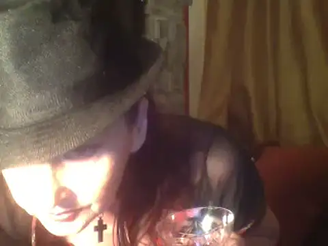 Snapshot of dominatrixredsonyja chatting on March 19, 2025, 9:27 pm dominatrixredsonyja online show from March 19, 2025, 9:27 pm