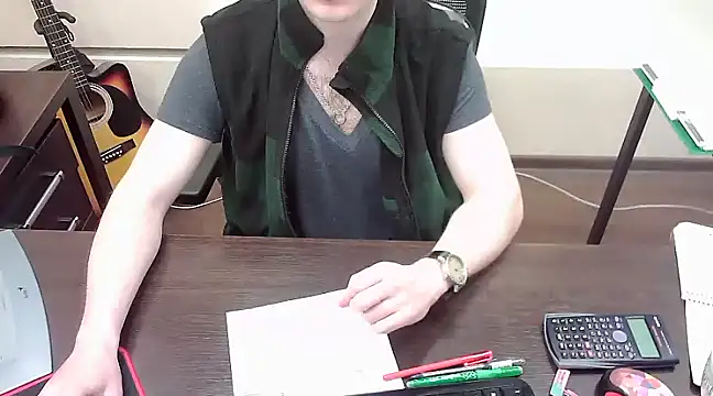 Snapshot of alex89north chatting on March 15, 2025, 9:52 am alex89north online show from March 15, 2025, 9:52 am