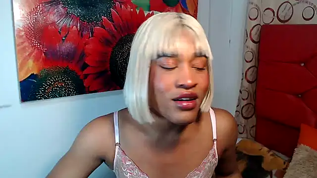 Snapshot of dirtydolltsx chatting on November 14, 2025, 6:44 pm dirtydolltsx online show from November 14, 2025, 6:44 pm