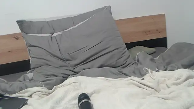 Snapshot of fuckable_milf chatting on February 18, 2025, 3:52 pm fuckable milf online show from February 18, 2025, 3:52 pm