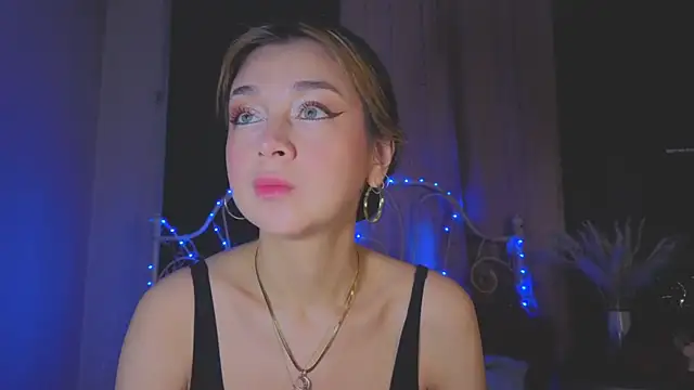 Snapshot of Funny_Bunny chatting on April 7, 2026, 11:17 pm Funny Bunny online show from April 7, 2026, 11:17 pm