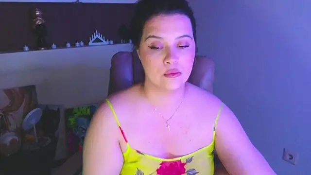 Snapshot of Malika_uAngel chatting on May 20, 2026, 7:44 pm Malika uAngel online show from May 20, 2026, 7:44 pm