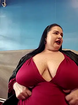 GeorgiaLerox online show from May 18, 2026, 12:54 pm