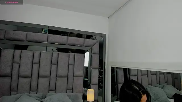 EMMAHILL1 online show from February 24, 2026, 11:11 am