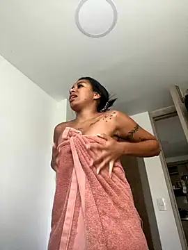 ATENEA SEXXXY online show from October 18, 2025, 12:29 pm