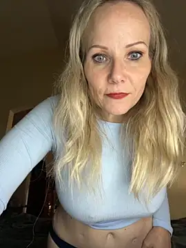 Snapshot of Sexual_Lovable_Doll chatting on November 4, 2025, 5:17 pm Sexual Lovable Doll online show from November 4, 2025, 5:17 pm