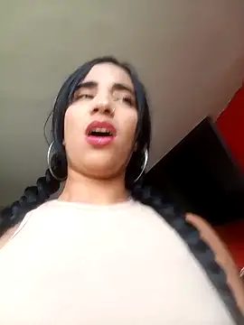  nathaly sweet online show from October 15, 2025, 5:32 pm