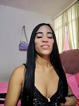Snapshot of _nathaly_sweet chatting on May 12, 2026, 9:43 pm nathaly sweet online show from May 12, 2026, 9:43 pm