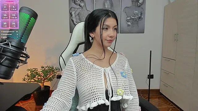 Snapshot of Gisell1501997 chatting on February 21, 2025, 9:00 pm Gisell1501997 online show from February 21, 2025, 9:00 pm