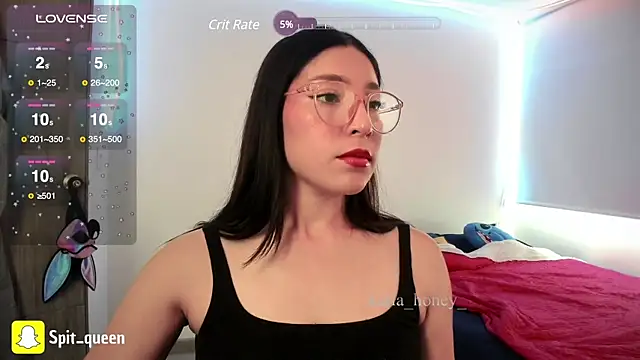 Snapshot of Spit_queen chatting on January 28, 2025, 5:24 pm Spit queen online show from January 28, 2025, 5:24 pm