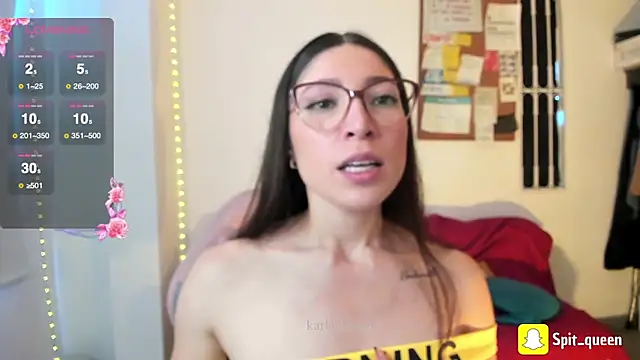 Spit queen online show from June 1, 2026, 2:17 pm
