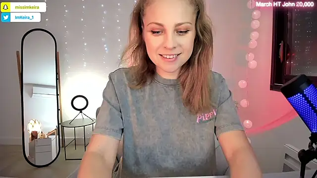 ImKeira online show from March 23, 2026, 7:47 pm