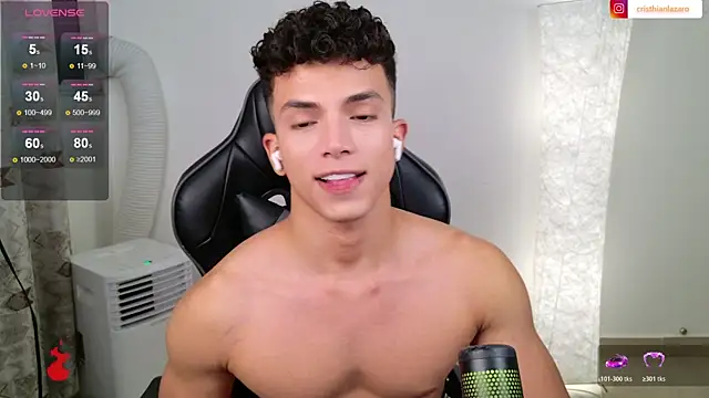 DannyMaximoff online show from October 25, 2025, 12:32 am