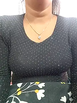 ANGE-MOU online show from April 11, 2026, 2:19 am