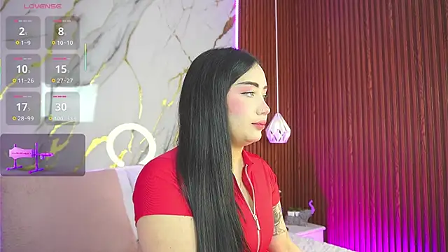 Snapshot of haylie_ chatting on February 2, 2025, 5:21 am haylie  online show from February 2, 2025, 5:21 am