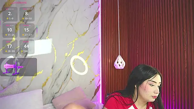 Snapshot of haylie_ chatting on March 4, 2025, 7:30 am haylie  online show from March 4, 2025, 7:30 am