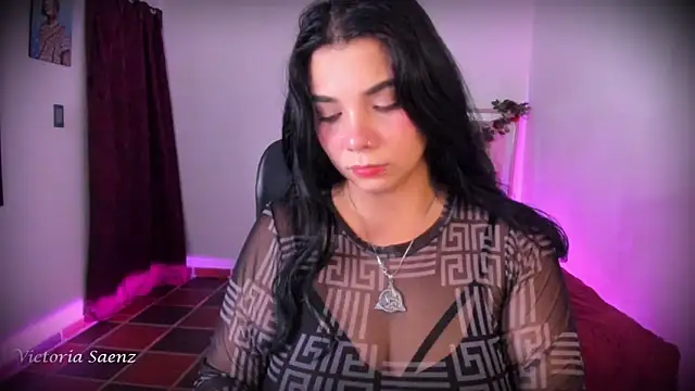 victoriaasaenz  online show from April 1, 2026, 1:08 am