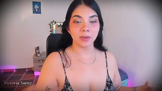 Snapshot of victoriaasaenz_ chatting on January 14, 2026, 12:36 am victoriaasaenz online show from January 14, 2026, 12:36 am