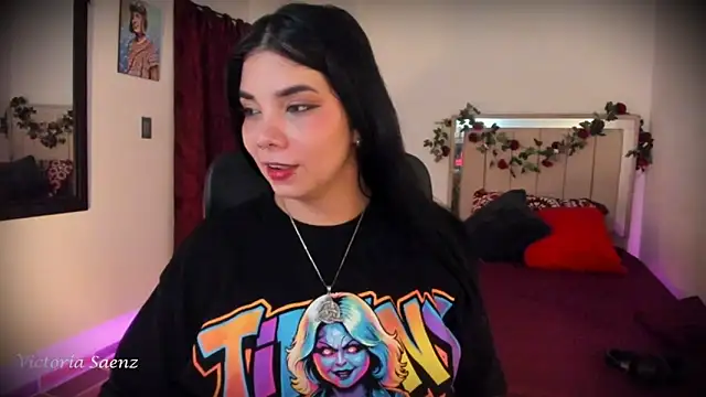 Snapshot of victoriaasaenz_ chatting on February 27, 2026, 12:33 am victoriaasaenz online show from February 27, 2026, 12:33 am