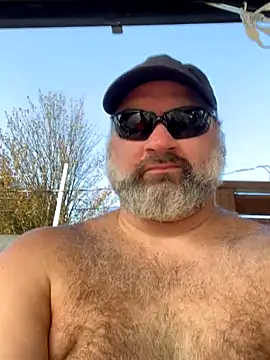Snapshot of fat_cock_4_you chatting on October 4, 2025, 1:12 pm fat cock 4 you online show from October 4, 2025, 1:12 pm