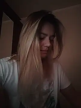 KrissSexi online show from November 15, 2025, 6:06 am