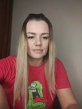 KrissSexi online show from December 16, 2025, 8:57 pm