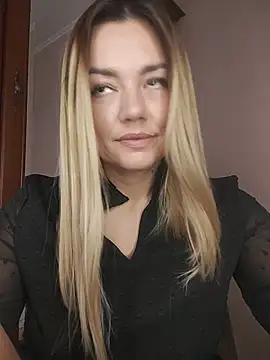 KrissSexi online show from October 30, 2025, 6:01 am