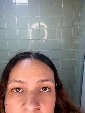 Snapshot of Bianca____ chatting on October 11, 2025, 12:11 am Bianca online show from October 11, 2025, 12:11 am