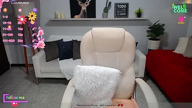 Snapshot of Bianca____ chatting on November 3, 2025, 11:30 pm Bianca online show from November 3, 2025, 11:30 pm