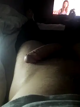 Snapshot of mihaixxx1 chatting on February 16, 2026, 12:20 am mihaixxx1 online show from February 16, 2026, 12:20 am