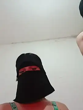 KHALIJIA-ARABIA-couple online show from January 10, 2026, 4:24 pm