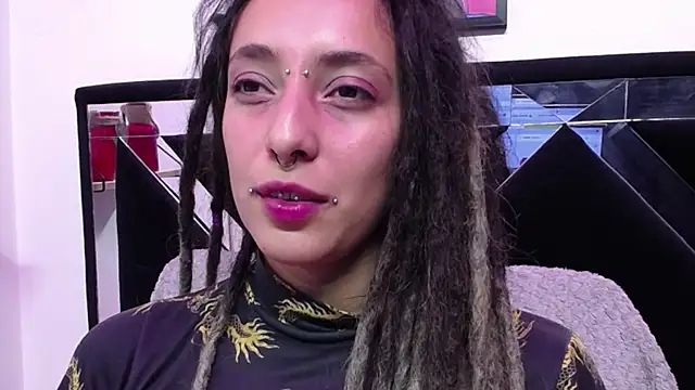 Snapshot of ORIANNA_BODMOD chatting on February 28, 2025, 11:14 am ORIANNA BODMOD online show from February 28, 2025, 11:14 am