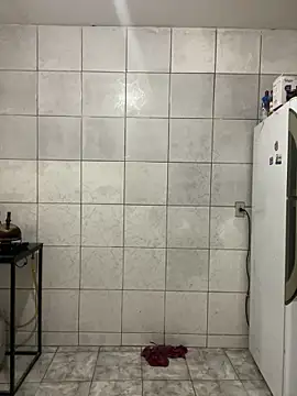 Snapshot of MinaBoss chatting on April 10, 2026, 1:34 am MinaBoss online show from April 10, 2026, 1:34 am