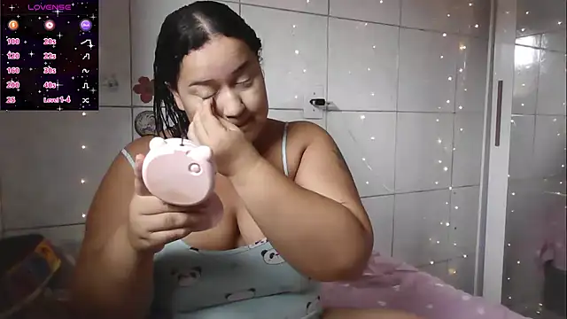 Snapshot of MinaBoss chatting on March 1, 2026, 5:24 pm MinaBoss online show from March 1, 2026, 5:24 pm