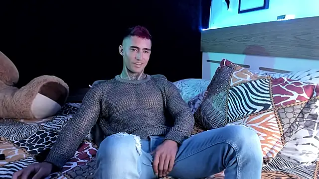 Snapshot of Mark_Kamper chatting on December 15, 2024, 12:07 am Mark Kamper online show from December 15, 2024, 12:07 am