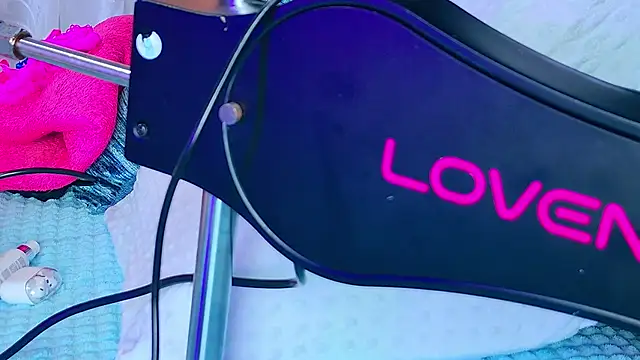 NathaxaLeans online show from November 15, 2025, 11:36 am