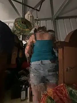 SummerBlueMoon online show from October 21, 2025, 2:55 am