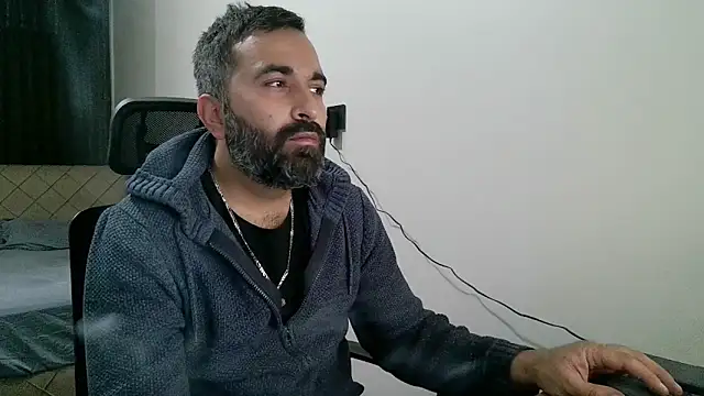 Snapshot of tgltplsr chatting on November 25, 2025, 11:16 pm tgltplsr online show from November 25, 2025, 11:16 pm