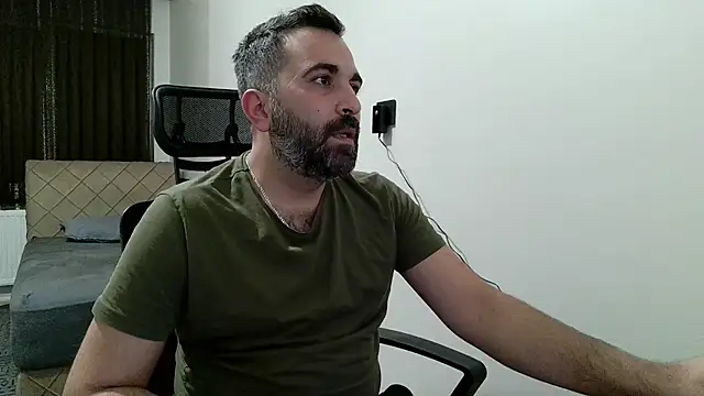 tgltplsr online show from February 11, 2026, 10:09 pm