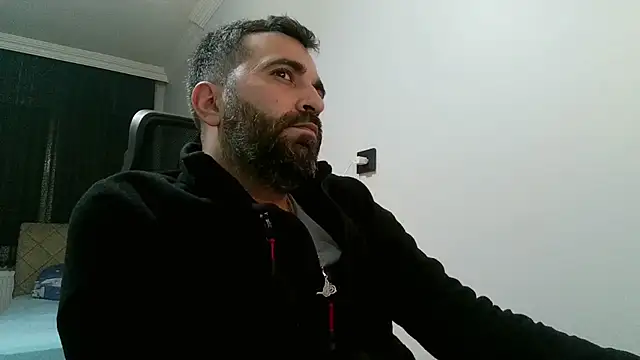 Snapshot of tgltplsr chatting on February 10, 2025, 11:02 pm tgltplsr online show from February 10, 2025, 11:02 pm