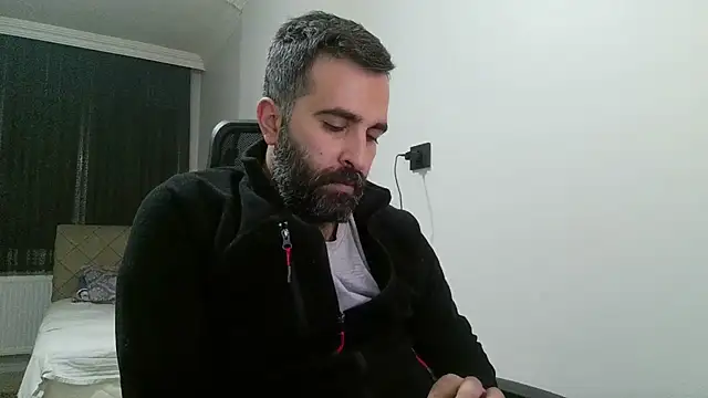 Snapshot of tgltplsr chatting on February 25, 2025, 10:31 pm tgltplsr online show from February 25, 2025, 10:31 pm